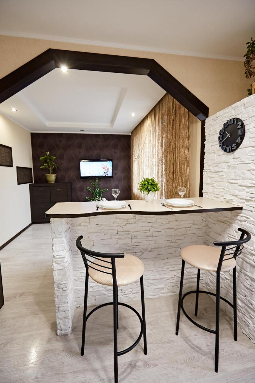 Babylon Apartments On Vidinska Rivne Ngoại thất bức ảnh