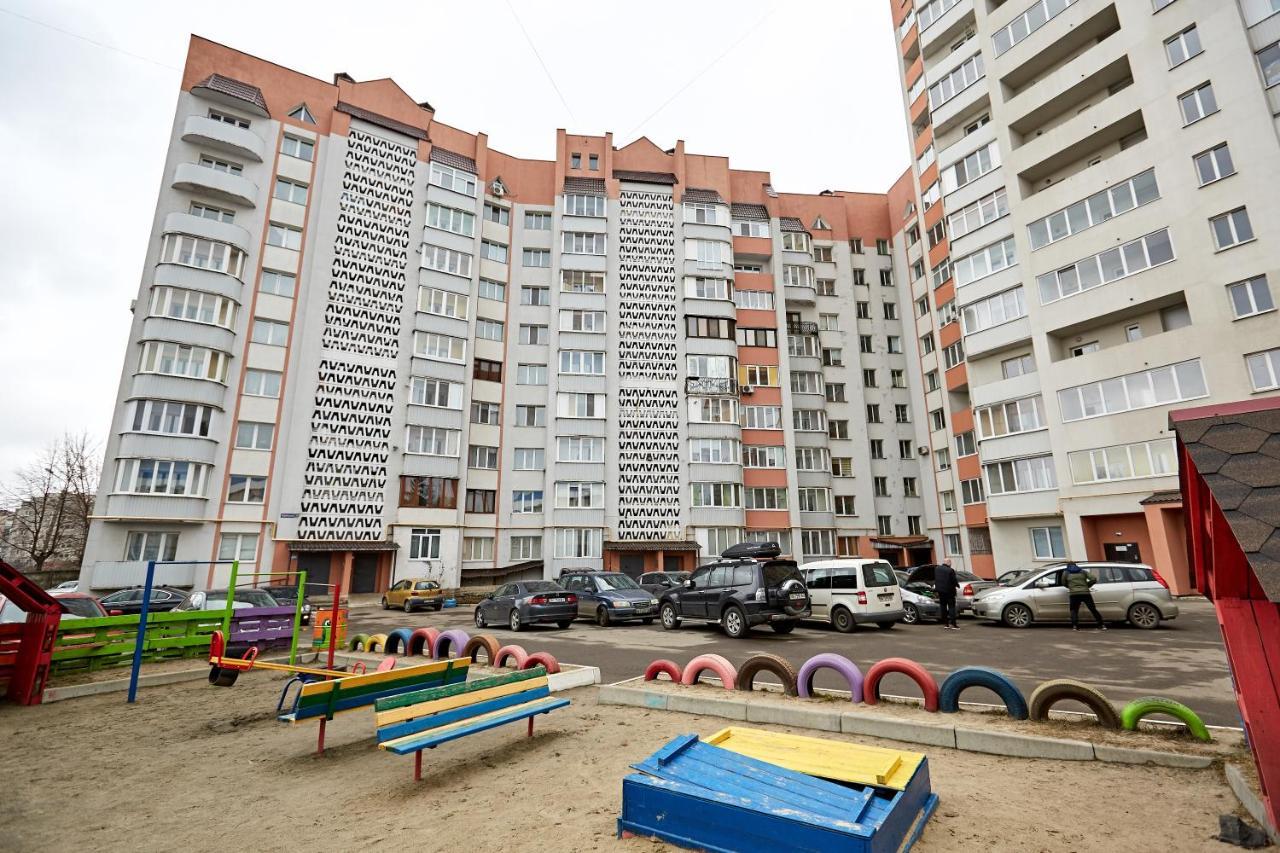 Babylon Apartments On Vidinska Rivne Ngoại thất bức ảnh