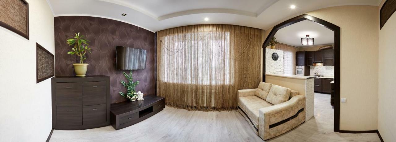 Babylon Apartments On Vidinska Rivne Ngoại thất bức ảnh